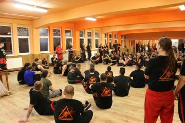 Megjelent az első magyar Eskrima Könyv